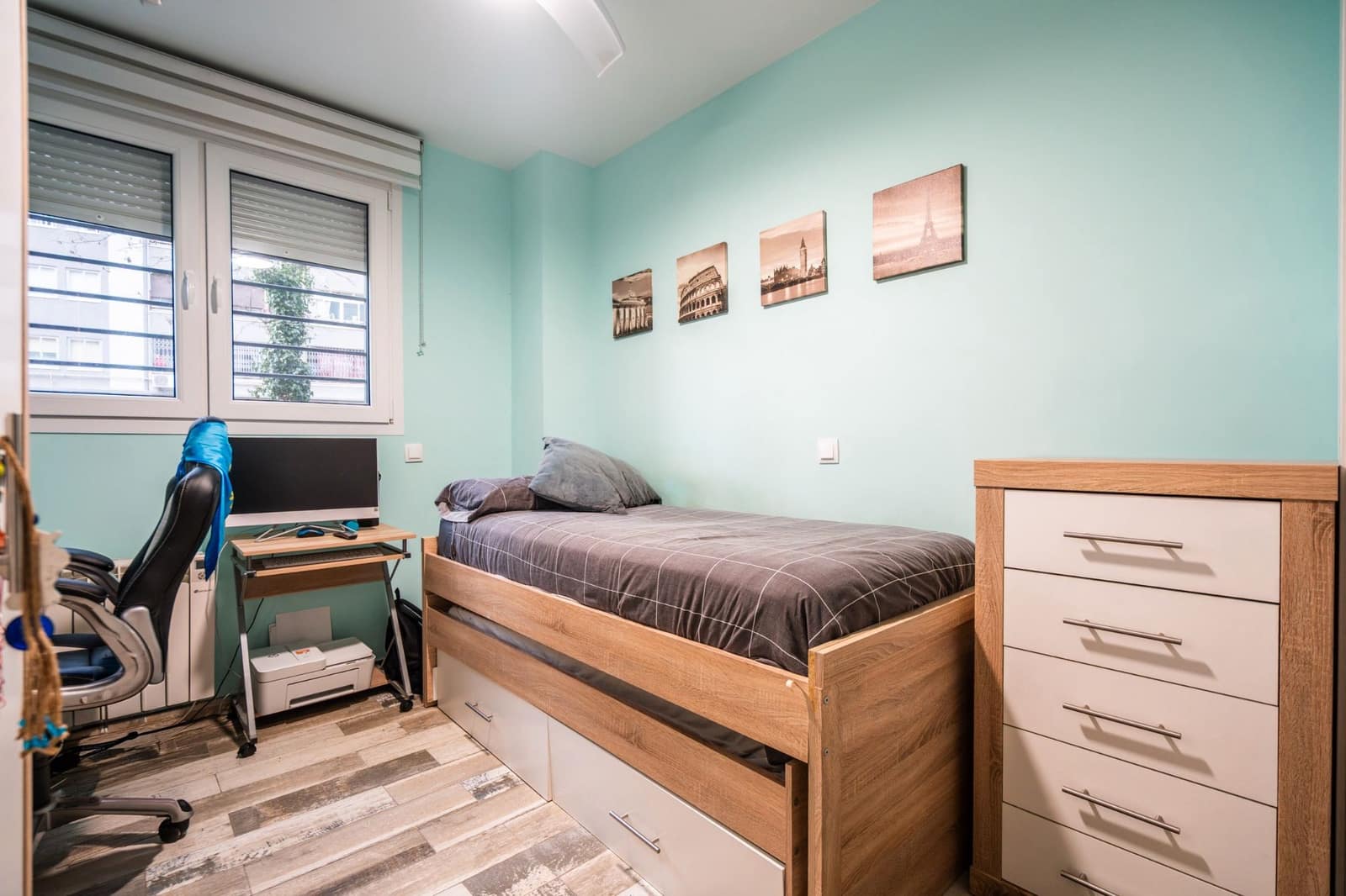 3 bedroom Flat for sale in Fuenlabrada with pool - € 249,900 (Ref: 9650664)