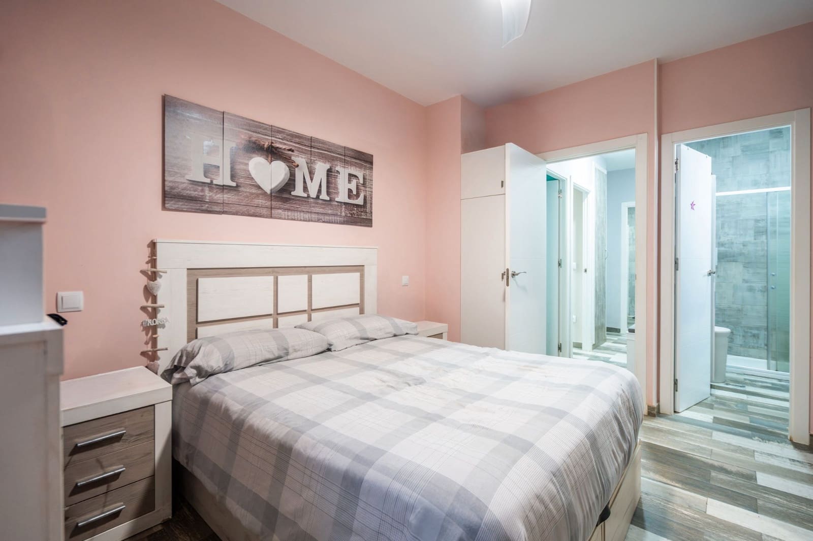 3 bedroom Flat for sale in Fuenlabrada with pool - € 249,900 (Ref: 9650664)