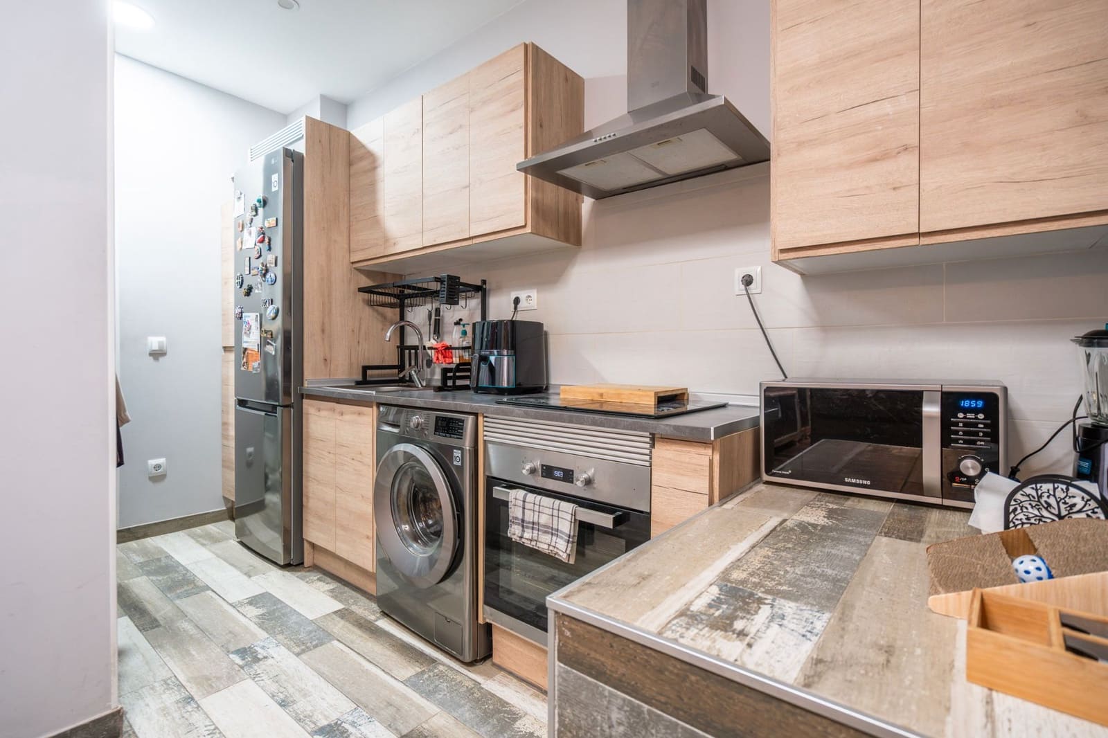 3 bedroom Flat for sale in Fuenlabrada with pool - € 249,900 (Ref: 9650664)