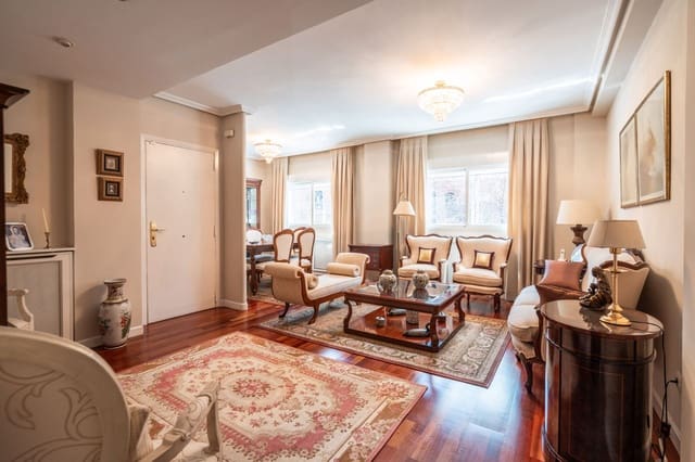 3 soveværelse Lejlighed til salg i Prosperidad, Madrid by med garage - € 930.000 (Ref: 9653024)