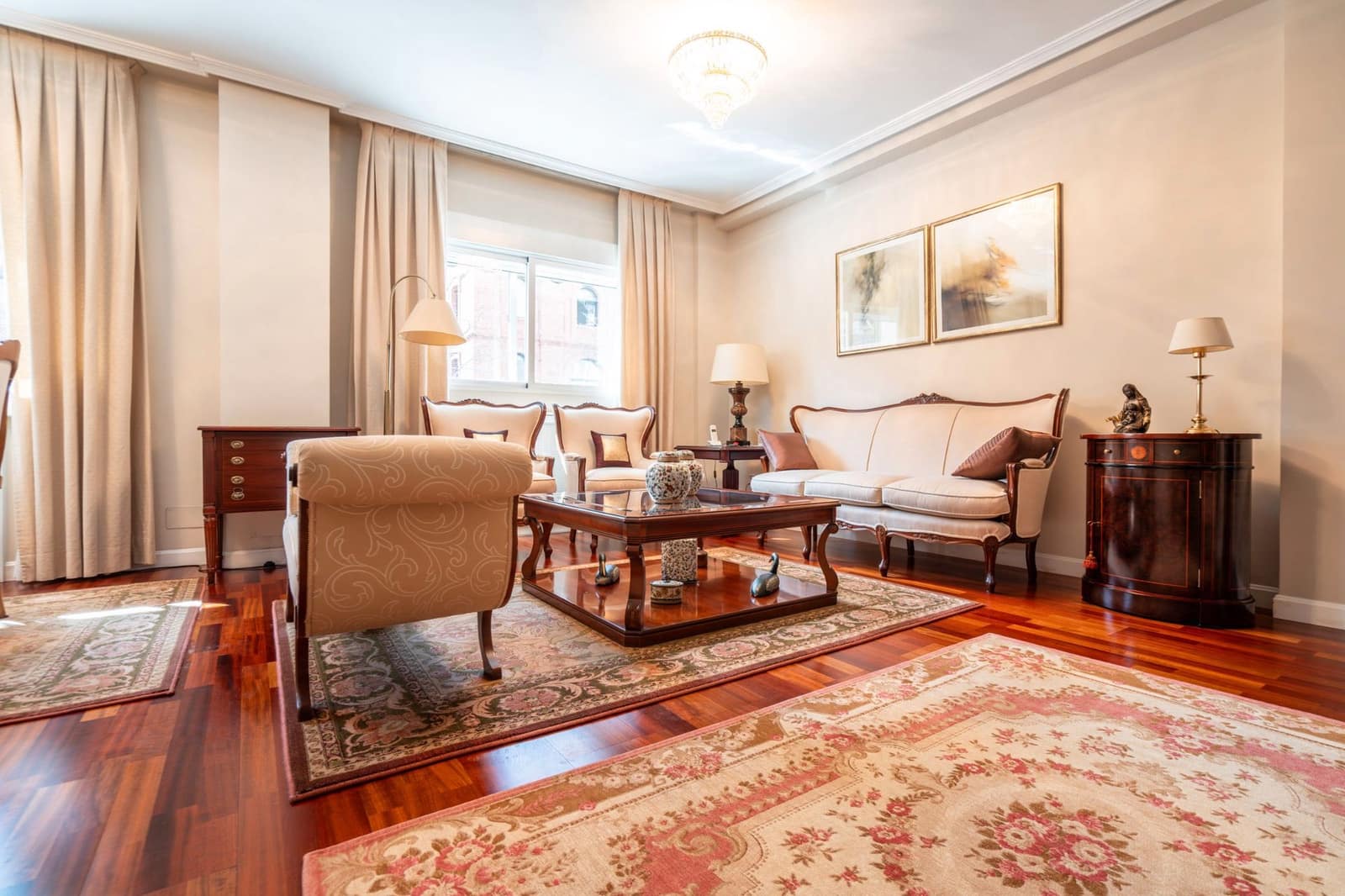 3 soveværelse Lejlighed til salg i Madrid by med garage - € 930.000 (Ref: 9653024)