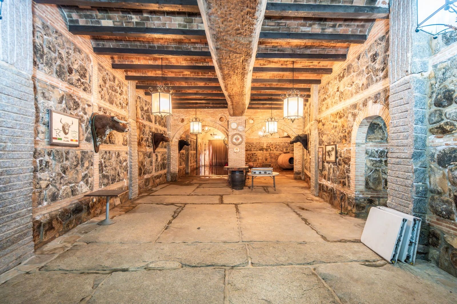 Finca/Casa Rural en Fresnedillas de la Oliva en venta - 6.000.000 € (Ref: 9691651)