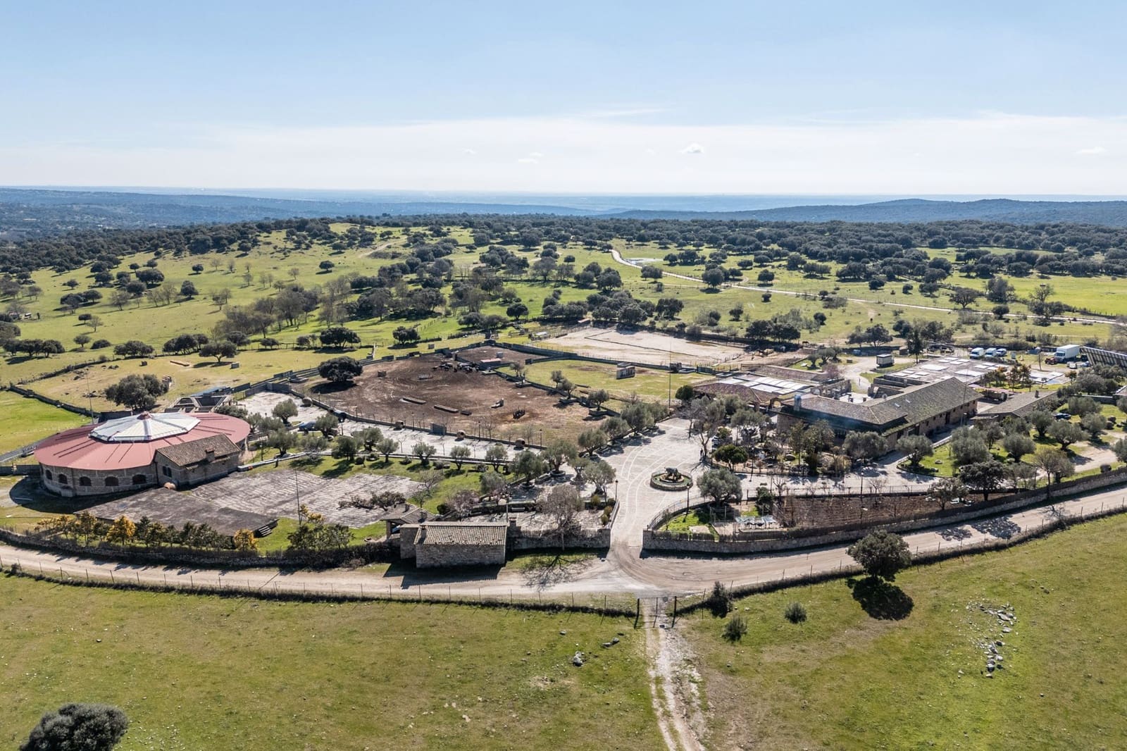 Finca/Casa Rural en Fresnedillas de la Oliva en venta - 6.000.000 € (Ref: 9691651)