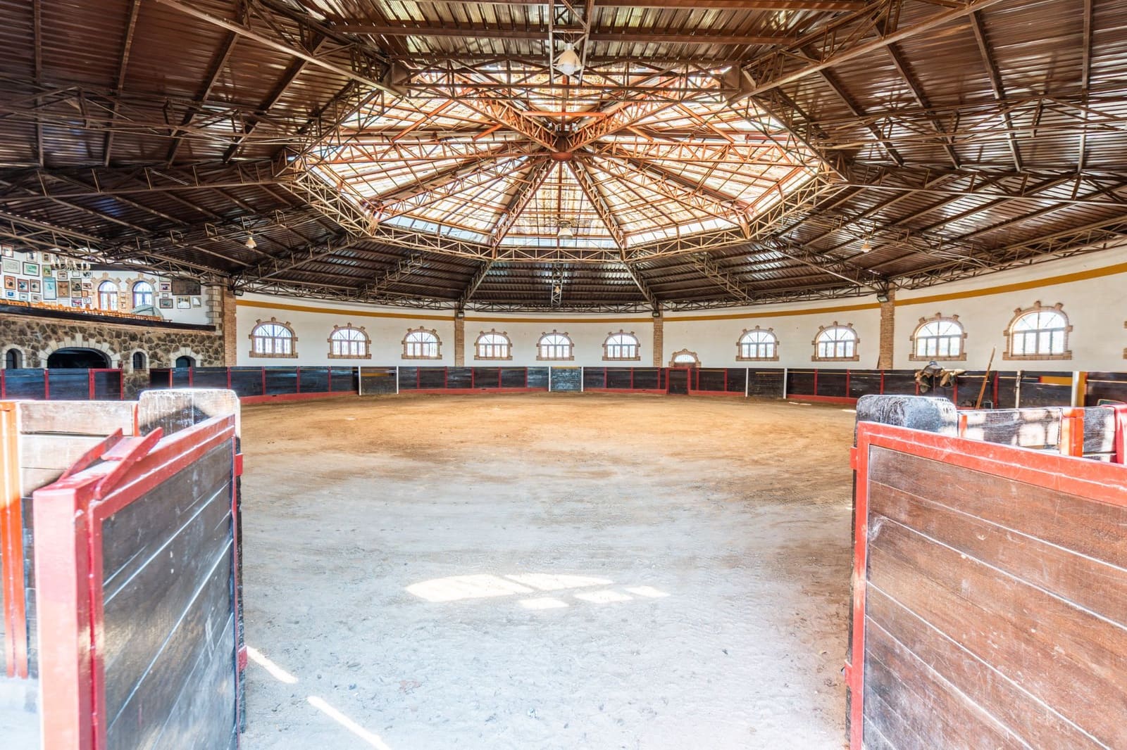 Finca/Casa Rural en Fresnedillas de la Oliva en venta - 6.000.000 € (Ref: 9691651)