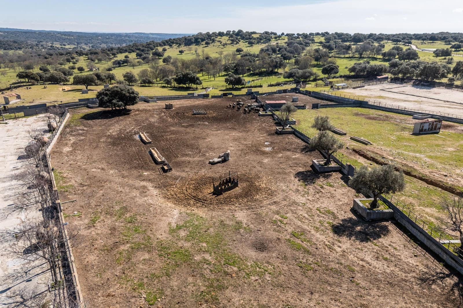 Finca/Casa Rural en Fresnedillas de la Oliva en venta - 6.000.000 € (Ref: 9691651)