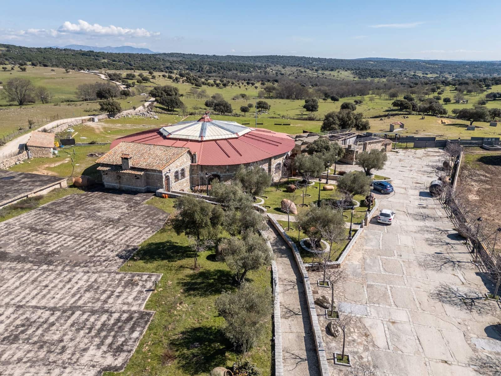 Finca/Casa Rural en Fresnedillas de la Oliva en venta - 6.000.000 € (Ref: 9691651)