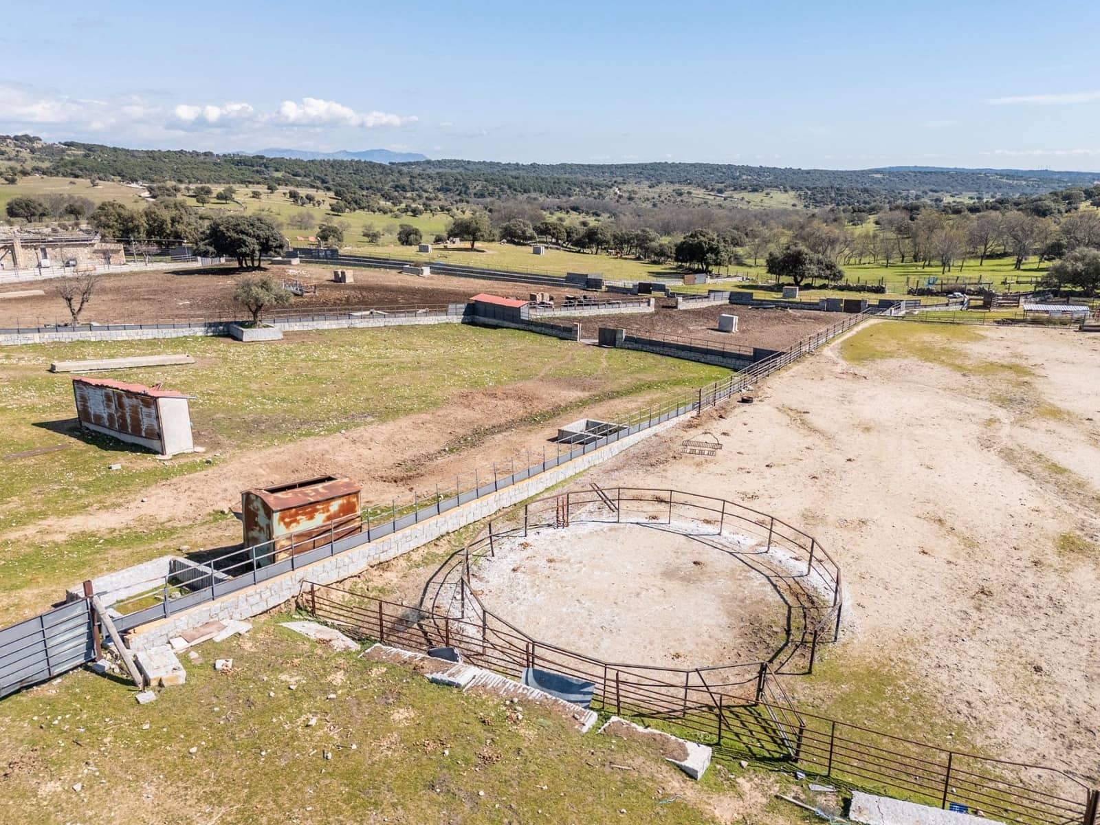 Finca/Casa Rural en Fresnedillas de la Oliva en venta - 6.000.000 € (Ref: 9691651)