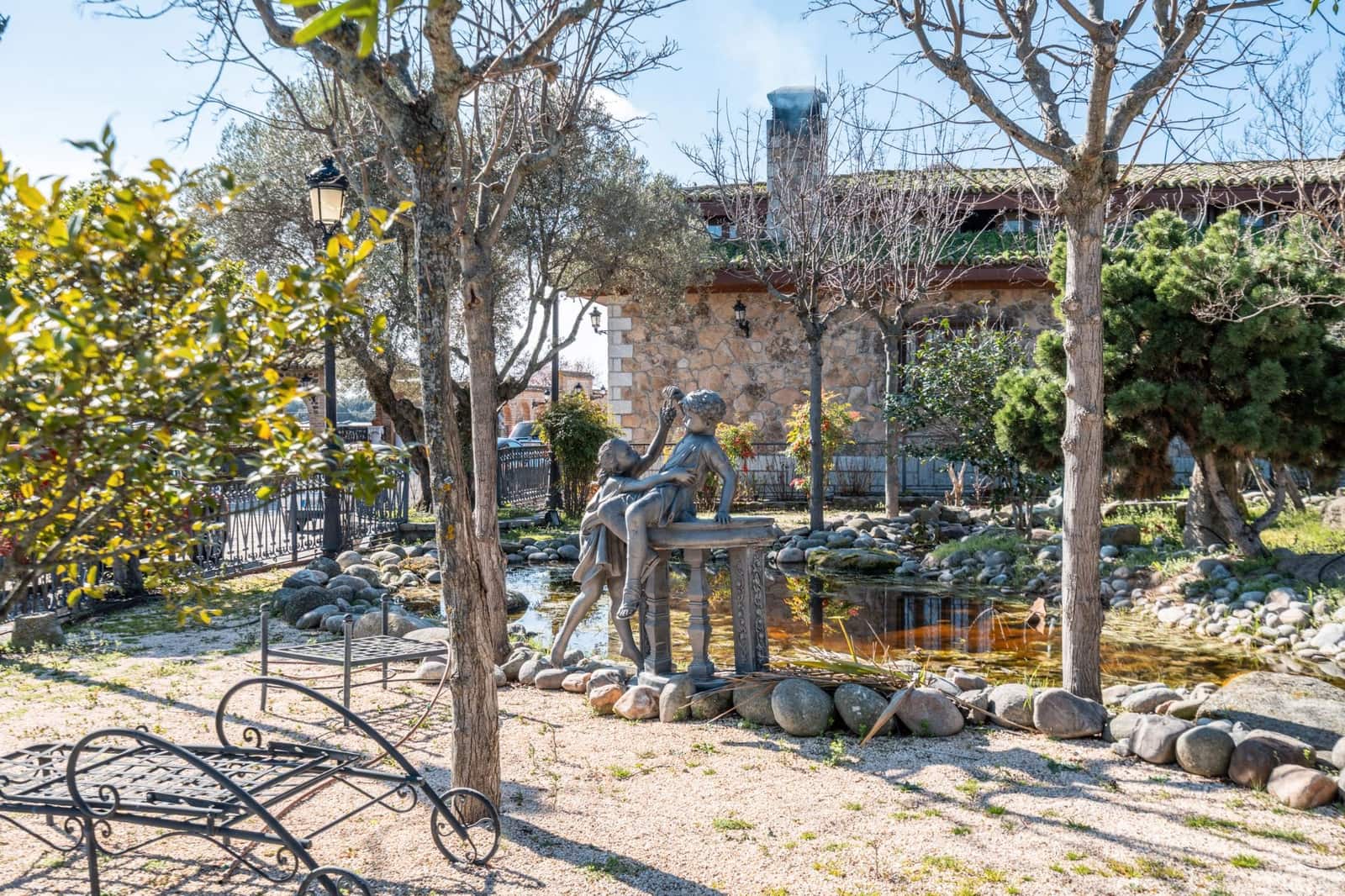 Finca/Casa Rural en Fresnedillas de la Oliva en venta - 6.000.000 € (Ref: 9691651)