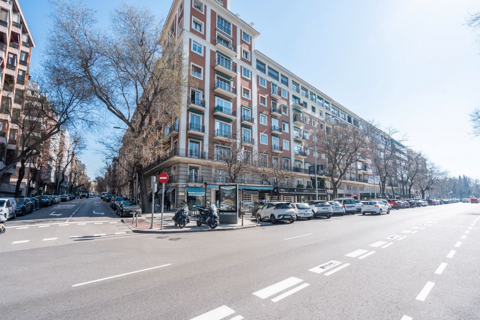 Office for sale in Madrid city - € 680,000 (Ref: 9696764)