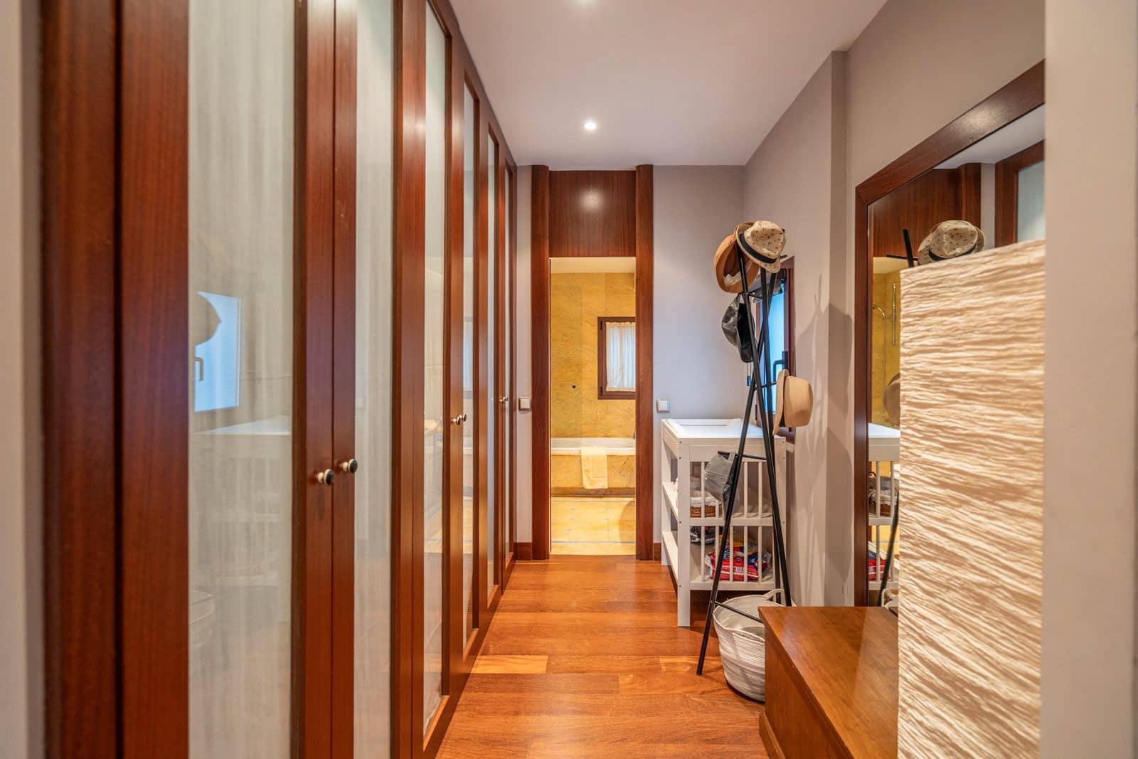 7 slaapkamer Villa te koop in Las Rozas de Madrid met zwembad garage - € 2.900.000 (Ref: 9696891)