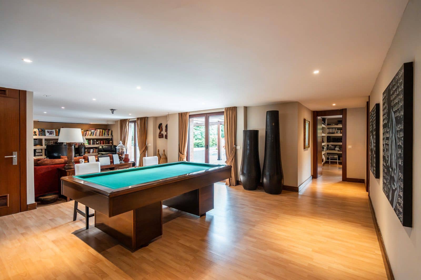 7 slaapkamer Villa te koop in Las Rozas de Madrid met zwembad garage - € 2.900.000 (Ref: 9696891)