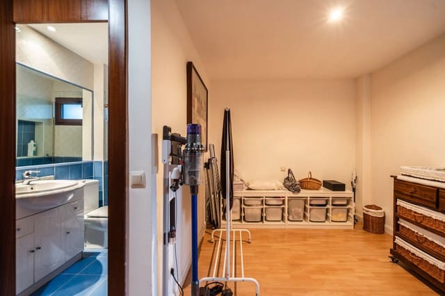 7 slaapkamer Villa te koop in Las Rozas de Madrid met zwembad garage - € 2.900.000 (Ref: 9696891)