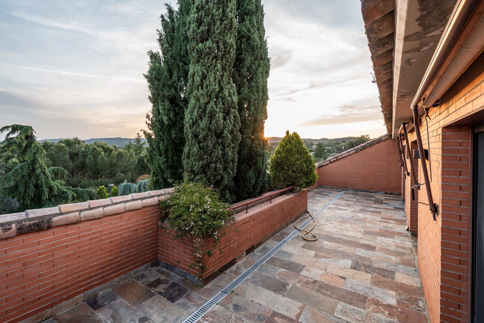 7 slaapkamer Villa te koop in Las Rozas de Madrid met zwembad garage - € 2.900.000 (Ref: 9696891)