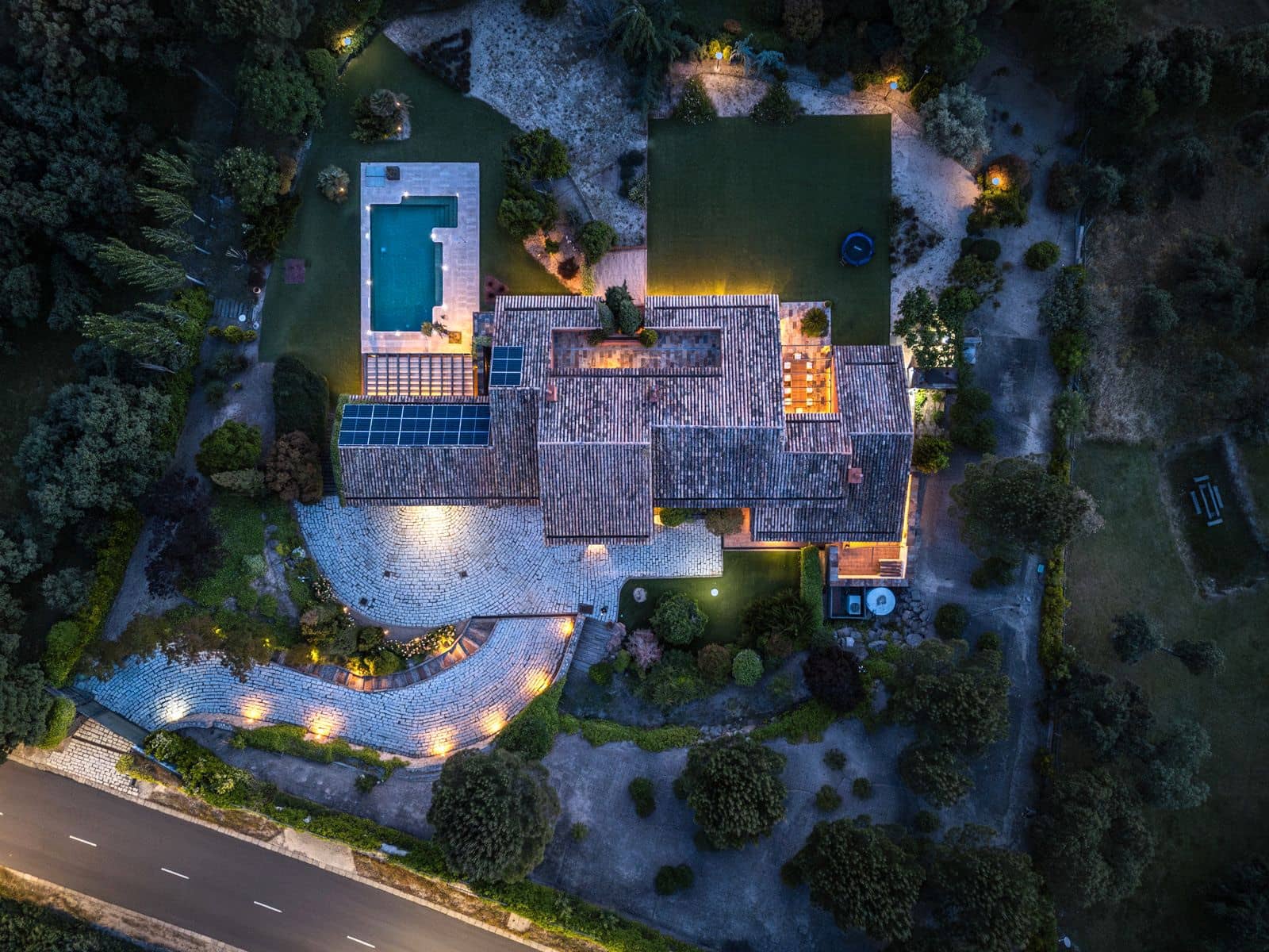 7 slaapkamer Villa te koop in Las Rozas de Madrid met zwembad garage - € 2.900.000 (Ref: 9696891)