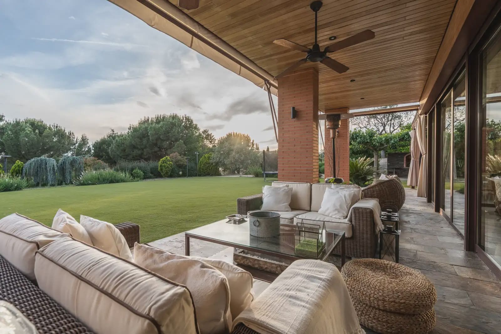 7 soverom Villa til salgs i Las Rozas de Madrid med svømmebasseng garasje - € 2 500 000 (Ref: 9696891)