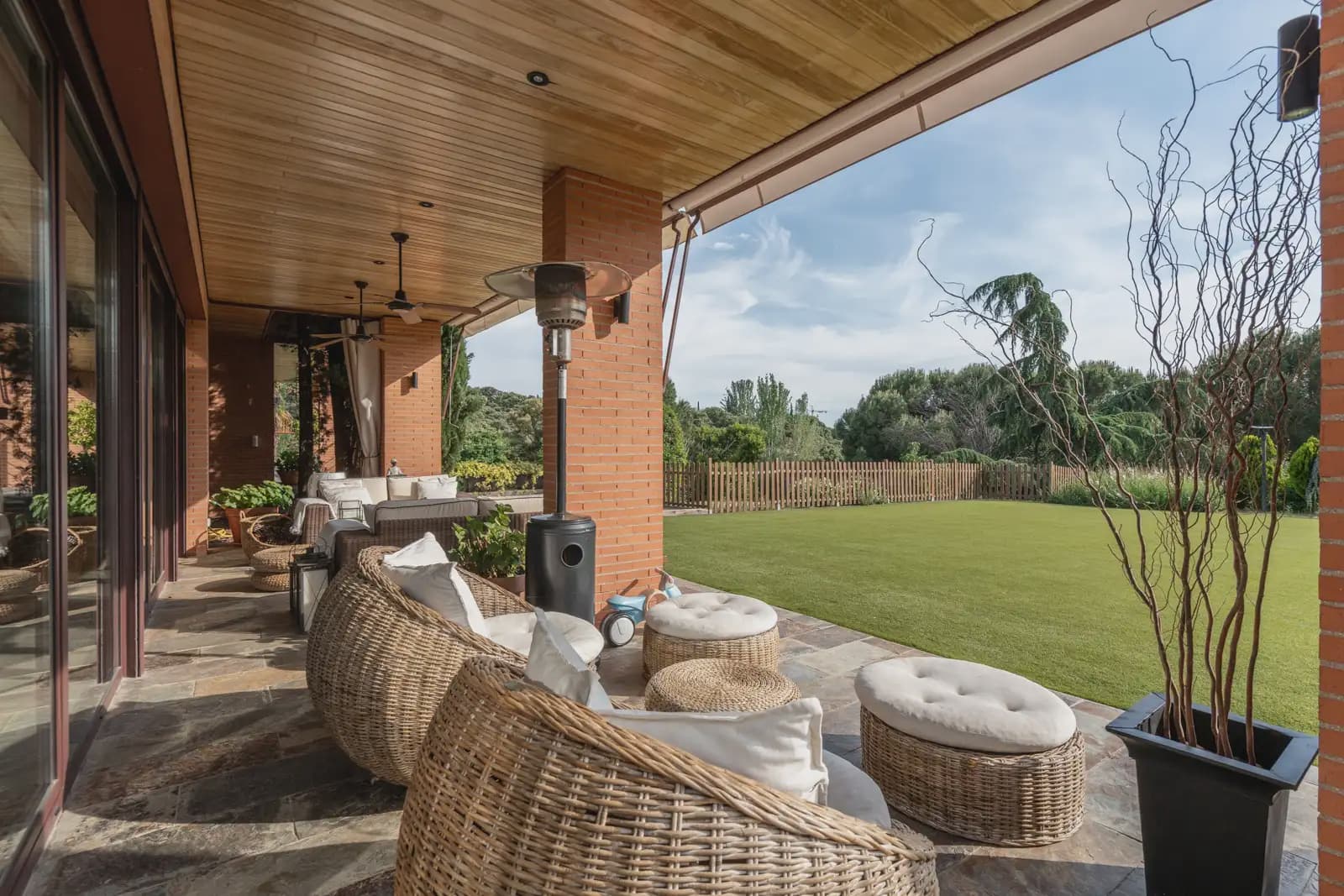 7 soverom Villa til salgs i Las Rozas de Madrid med svømmebasseng garasje - € 2 500 000 (Ref: 9696891)