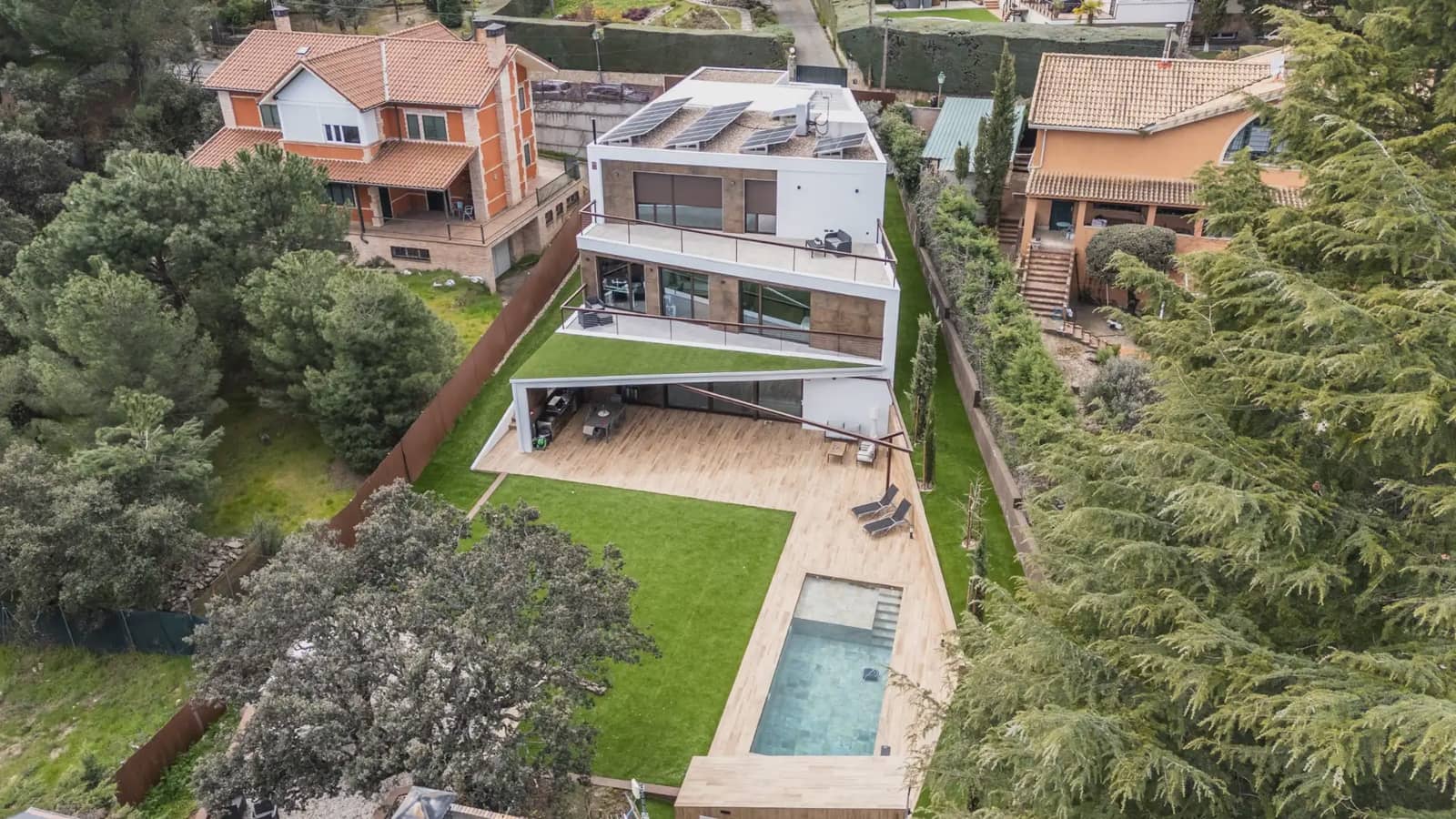 6 soverom Villa til salgs i Torrelodones med svømmebasseng garasje - € 1 717 000 (Ref: 9747370)