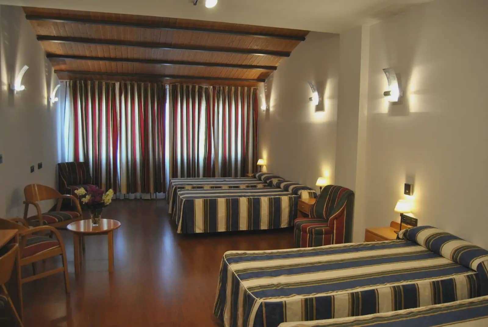 56 bedroom Hotel for sale in Villarrubia de Santiago with pool - € 4,000,000 (Ref: 9750922)