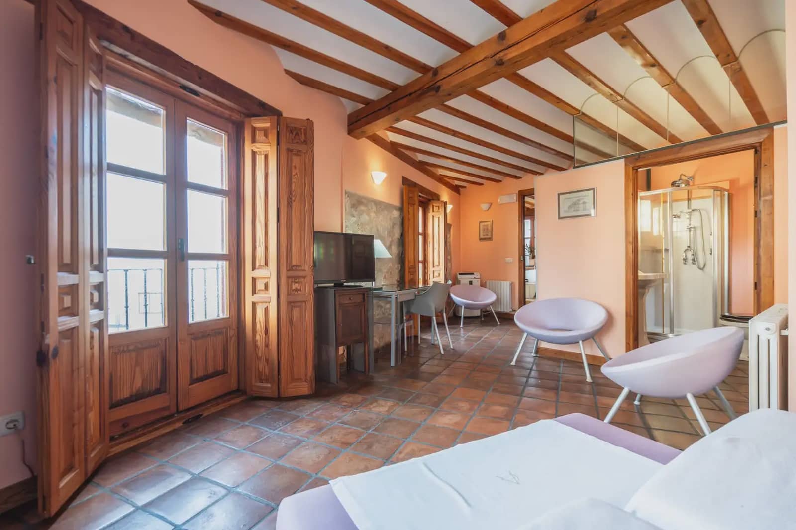 3 bedroom Commercial for sale in Belmonte de Tajo - € 640,000 (Ref: 9768980)