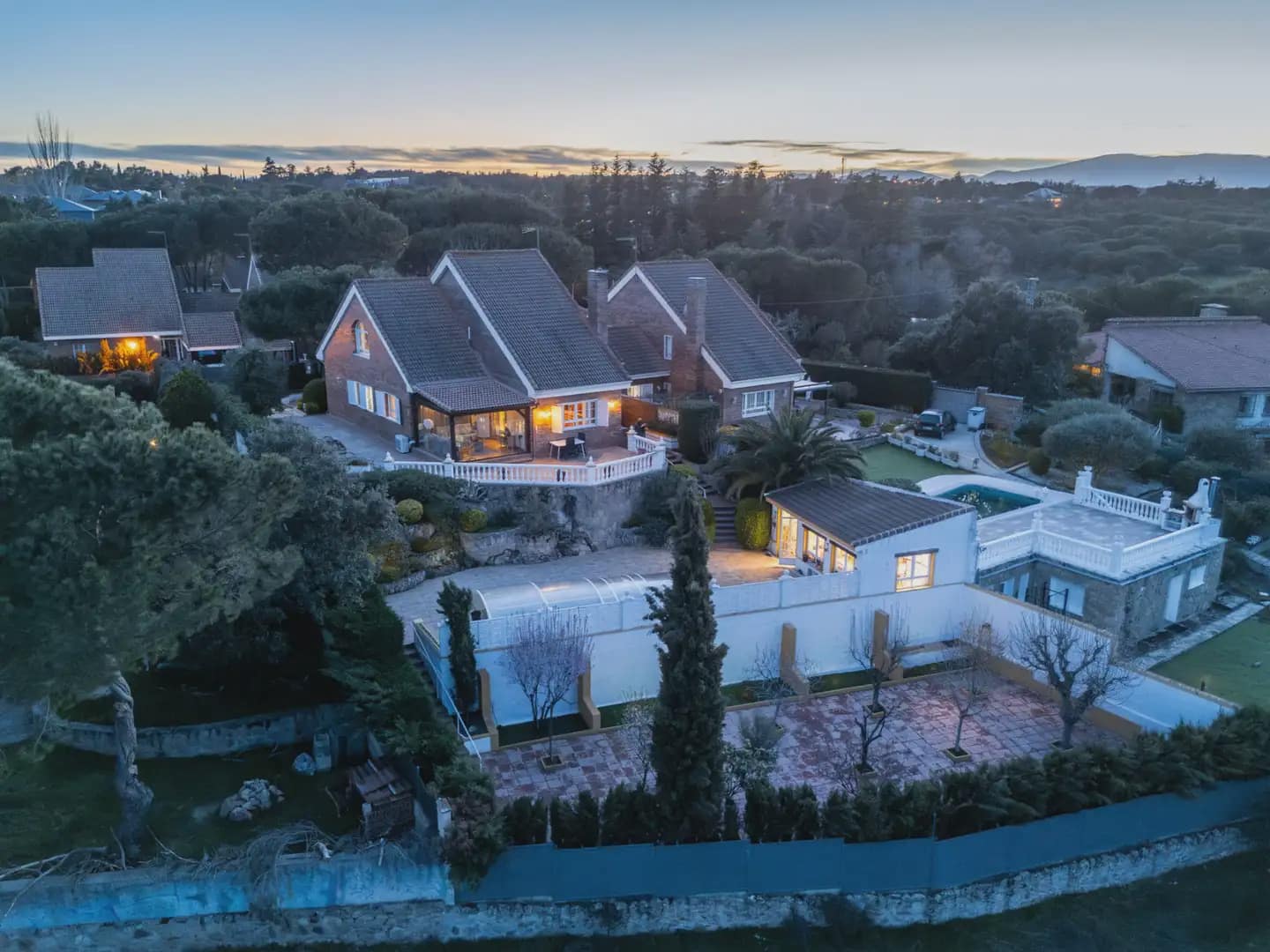 4 sovrum Semi-fristående Villa till salu i Galapagar med pool garage - 700 000 € (Ref: 9770991)