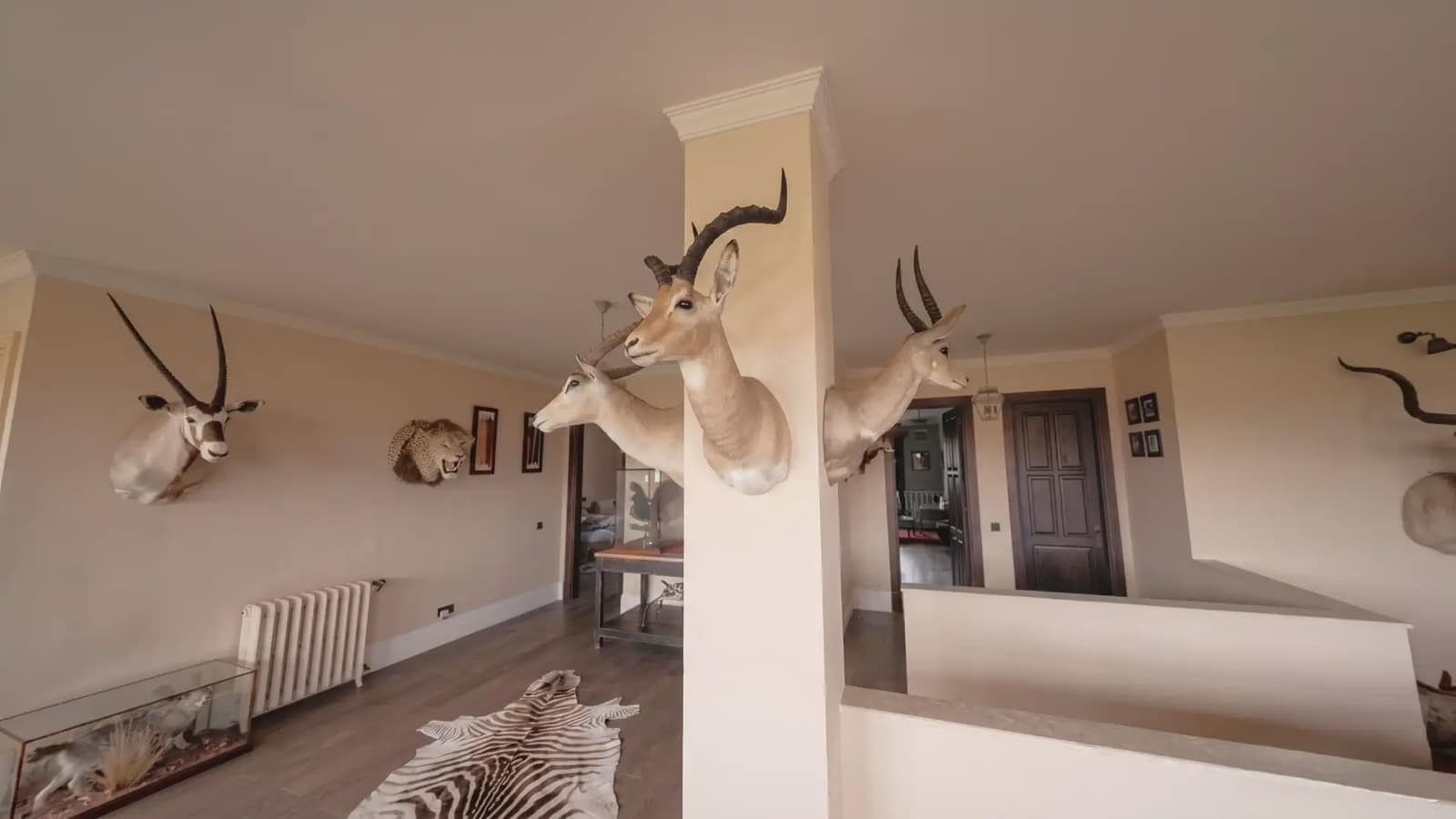 20 slaapkamer Finca/Landhuis te koop in Argamasilla de Alba met zwembad garage - € 8.000.000 (Ref: 9782492)