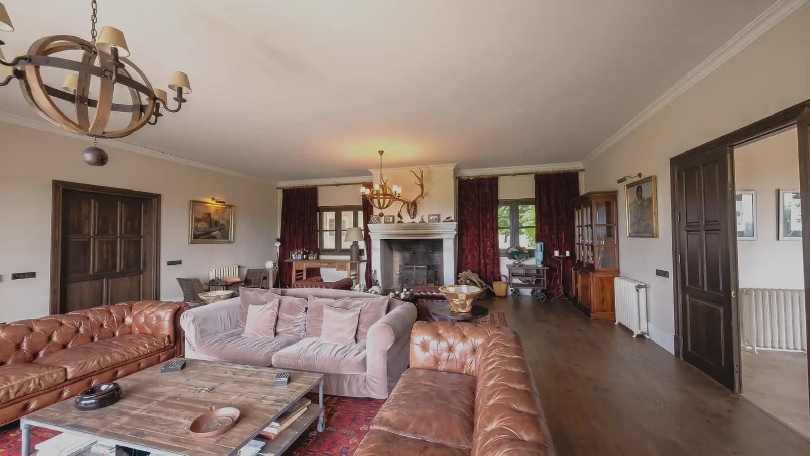 20 slaapkamer Finca/Landhuis te koop in Argamasilla de Alba met zwembad garage - € 8.000.000 (Ref: 9782492)