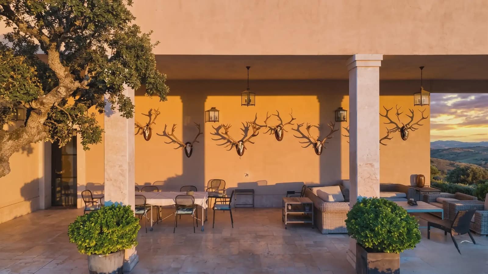 20 slaapkamer Finca/Landhuis te koop in Argamasilla de Alba met zwembad garage - € 8.000.000 (Ref: 9782492)