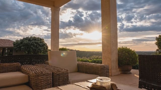 20 bedroom Finca/Country House for sale in Argamasilla de Alba with pool garage - € 8,000,000 (Ref: 9782492)