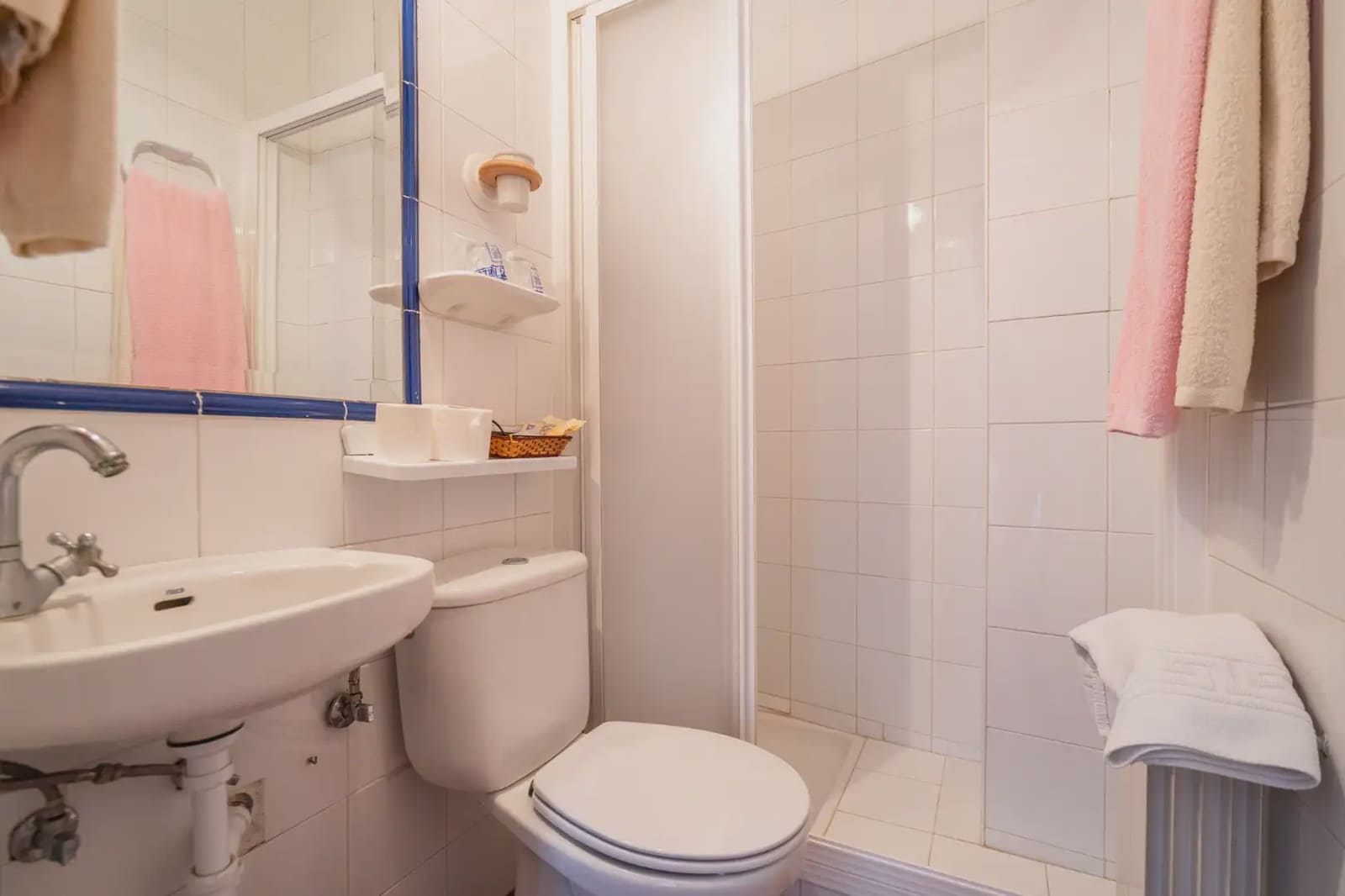 14 bedroom Hotel for sale in El Toboso - € 690,000 (Ref: 9789852)