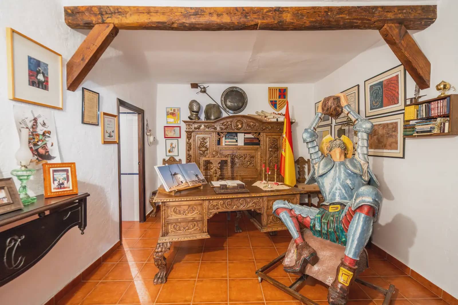 14 bedroom Hotel for sale in El Toboso - € 690,000 (Ref: 9789852)