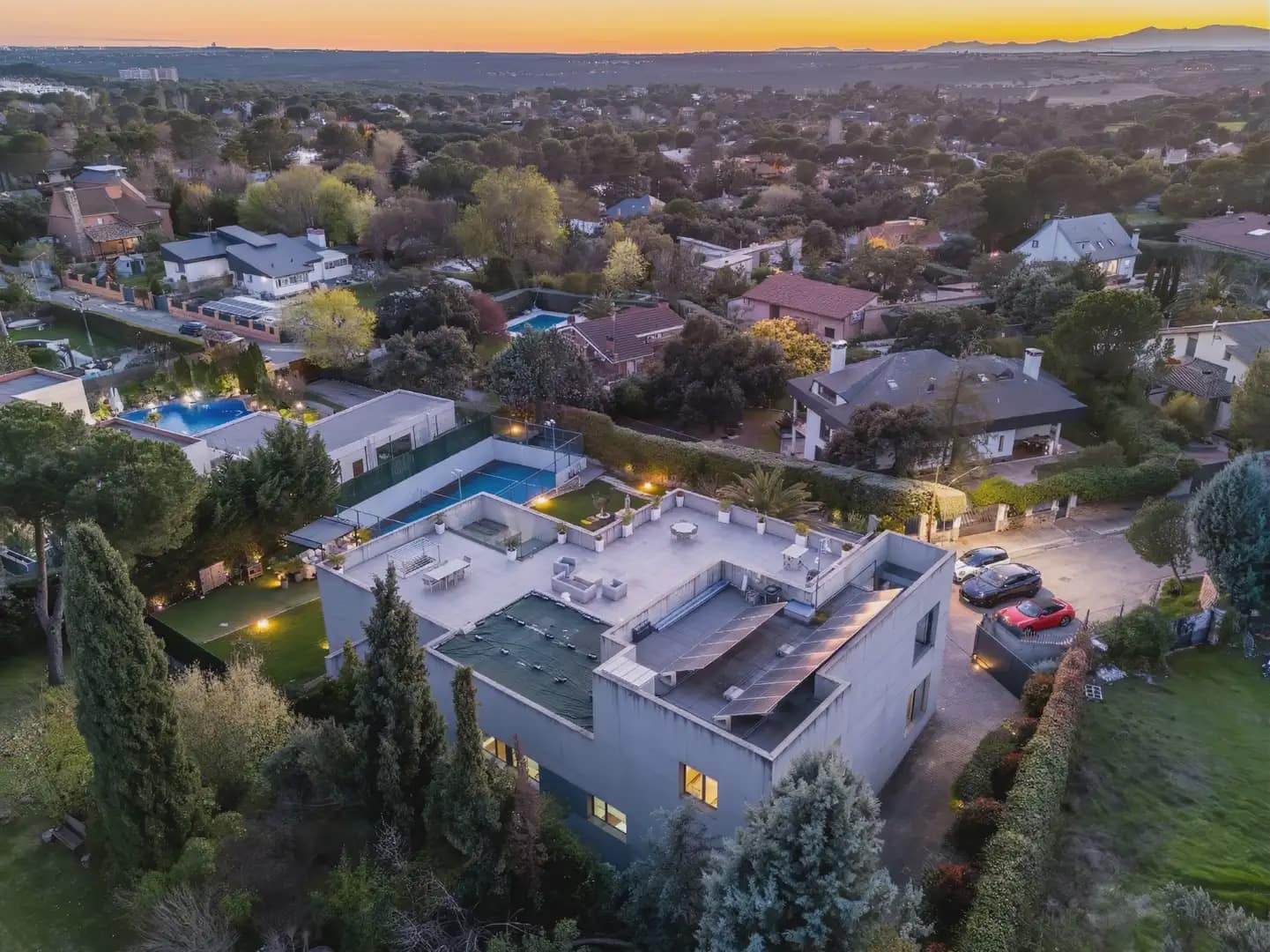 6 Zimmer Villa zu verkaufen in Villaviciosa de Odon mit Pool Garage - 3.000.000 € (Ref: 9809416)