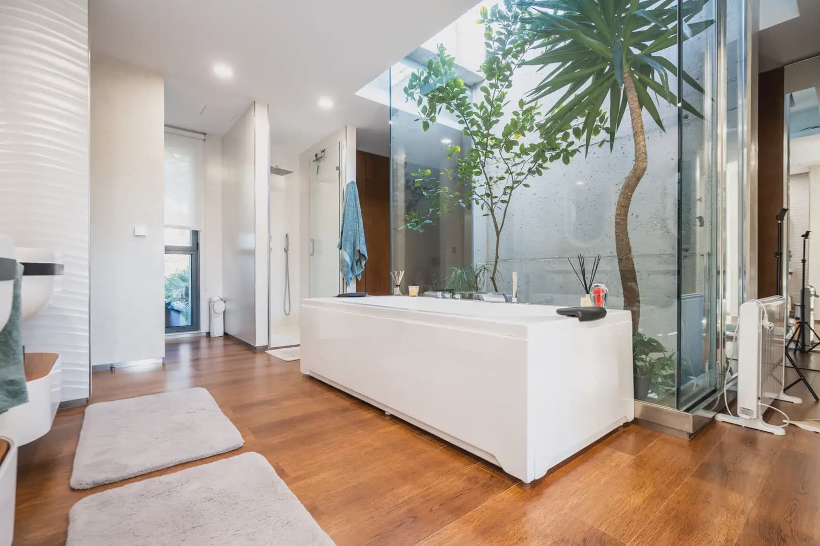 6 Zimmer Villa zu verkaufen in Villaviciosa de Odon mit Pool Garage - 3.000.000 € (Ref: 9809416)