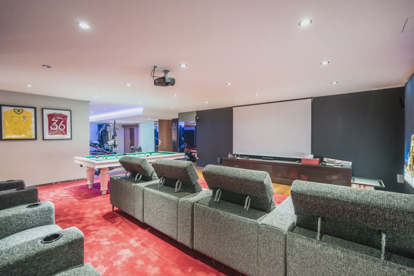 6 Zimmer Villa zu verkaufen in Villaviciosa de Odon mit Pool Garage - 3.000.000 € (Ref: 9809416)