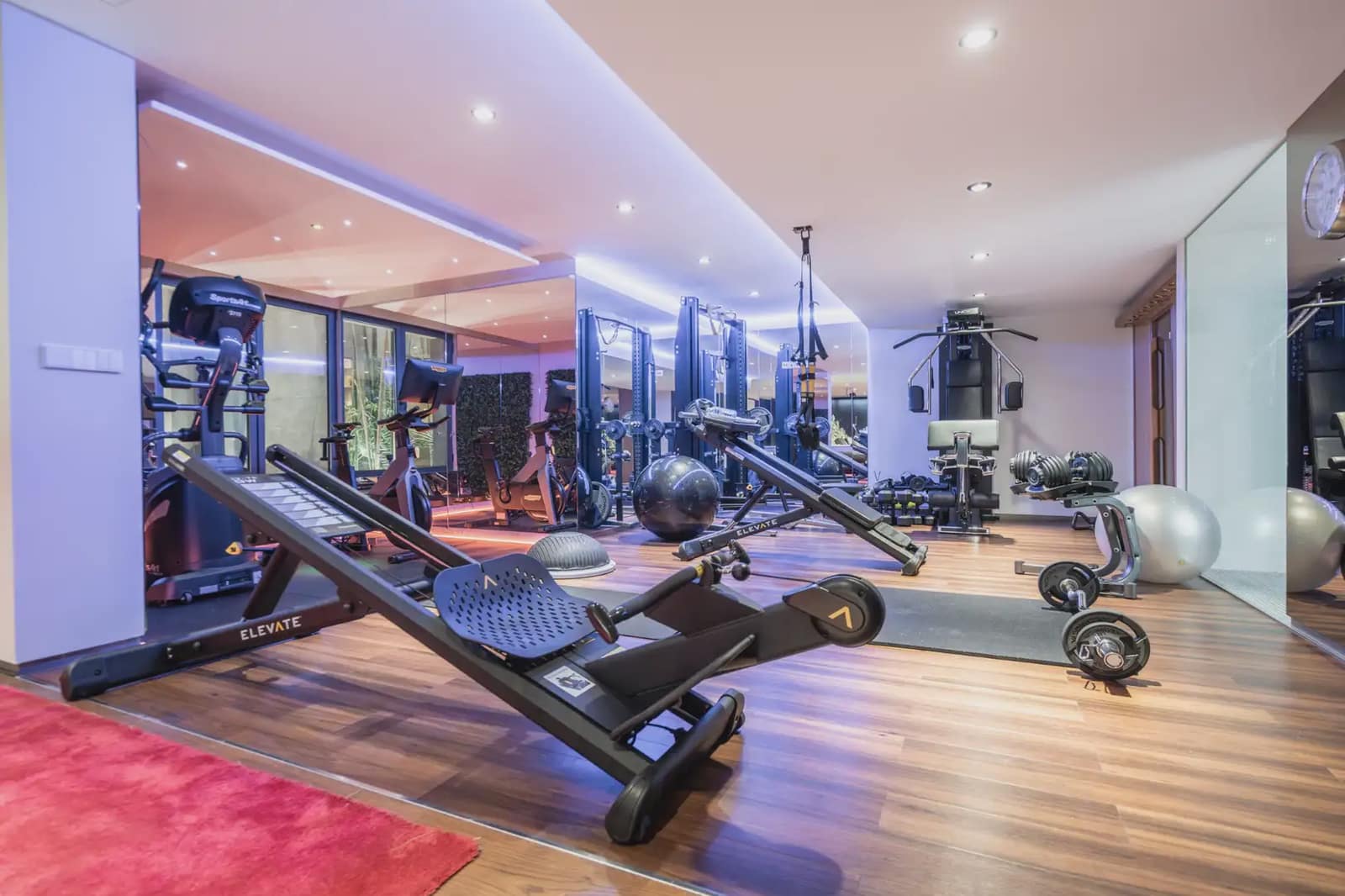 6 Zimmer Villa zu verkaufen in Villaviciosa de Odon mit Pool Garage - 3.000.000 € (Ref: 9809416)