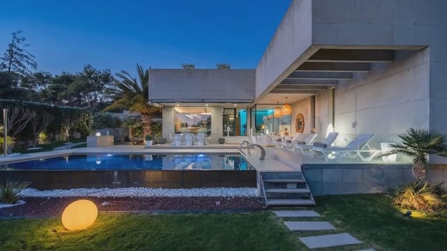 6 Zimmer Villa zu verkaufen in Villaviciosa de Odón mit Pool Garage - 3.000.000 € (Ref: 9809416)