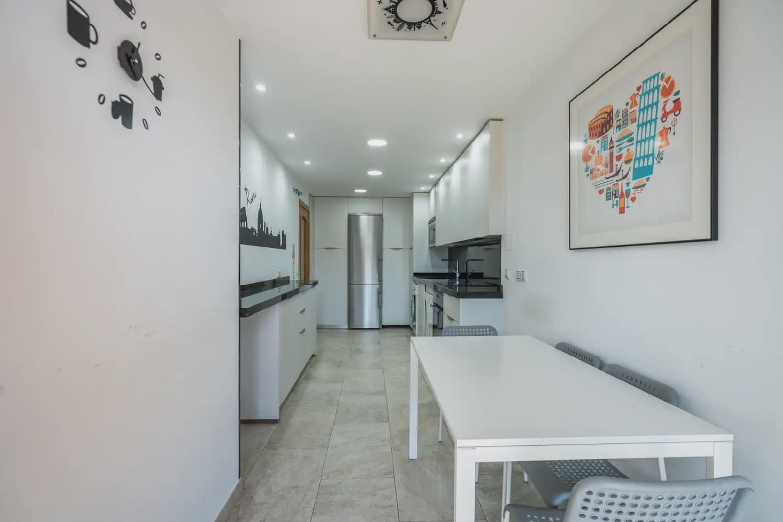 3 Zimmer Wohnung zu verkaufen in Las Rozas de Madrid mit Pool - 660.000 € (Ref: 9815209)