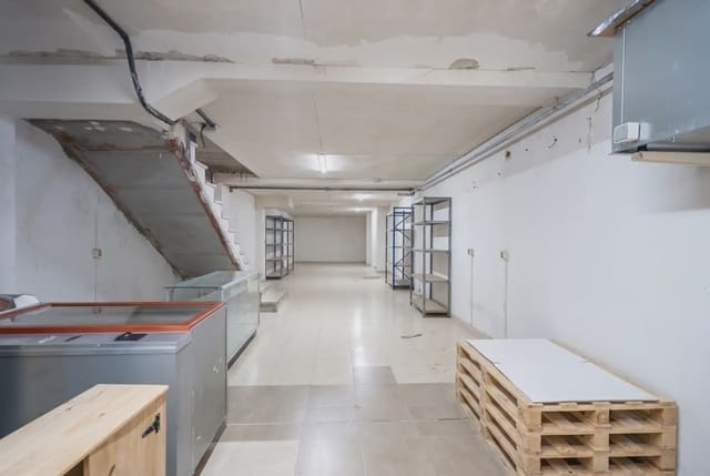 Commercial for sale in Torrelodones - € 360,000 (Ref: 9827522)