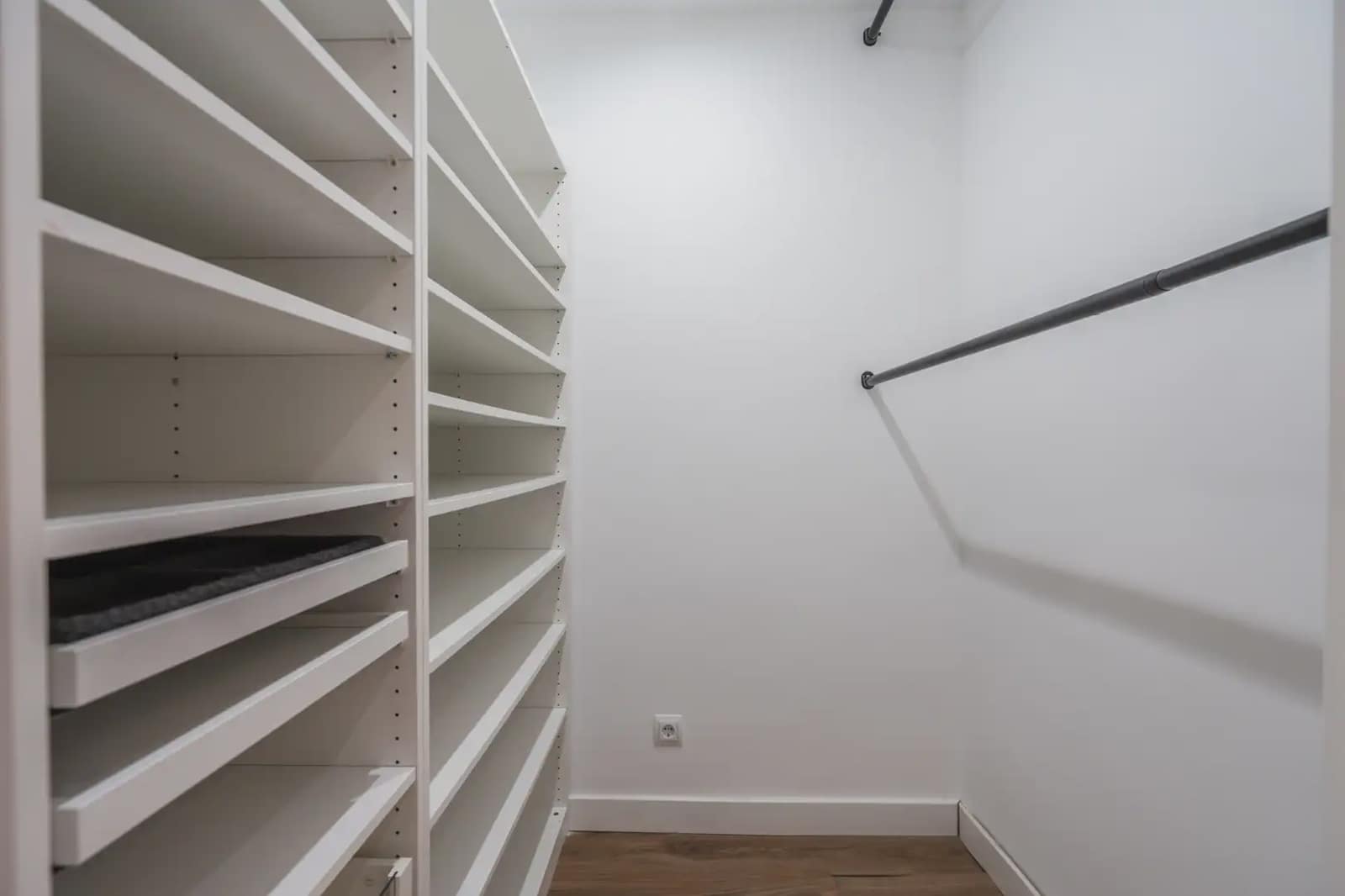 Appartement de 3 chambres à louer à Madrid ville avec garage - 3 500 € (Ref: 9828026)