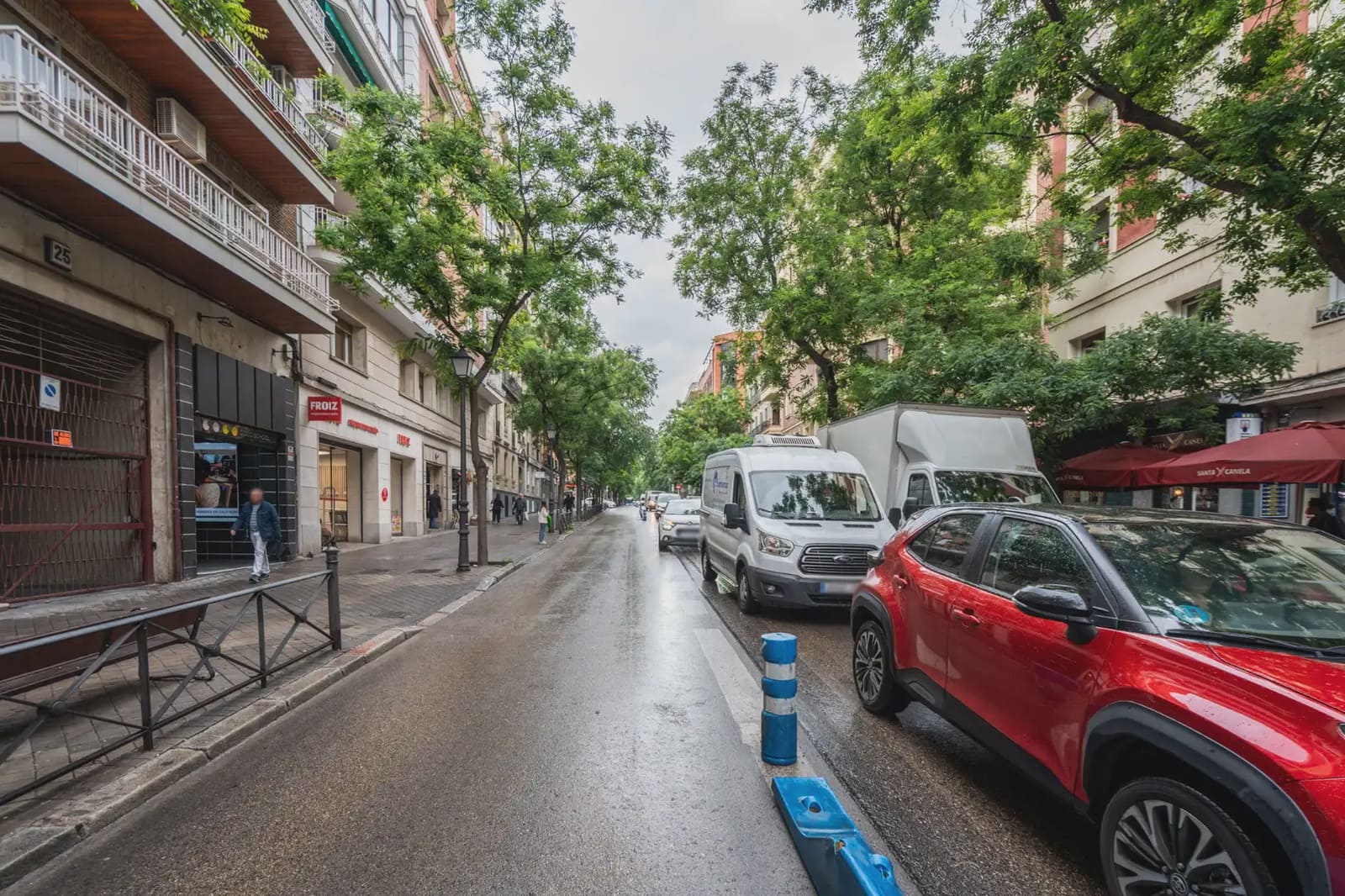 Appartement de 3 chambres à louer à Madrid ville avec garage - 3 500 € (Ref: 9828026)