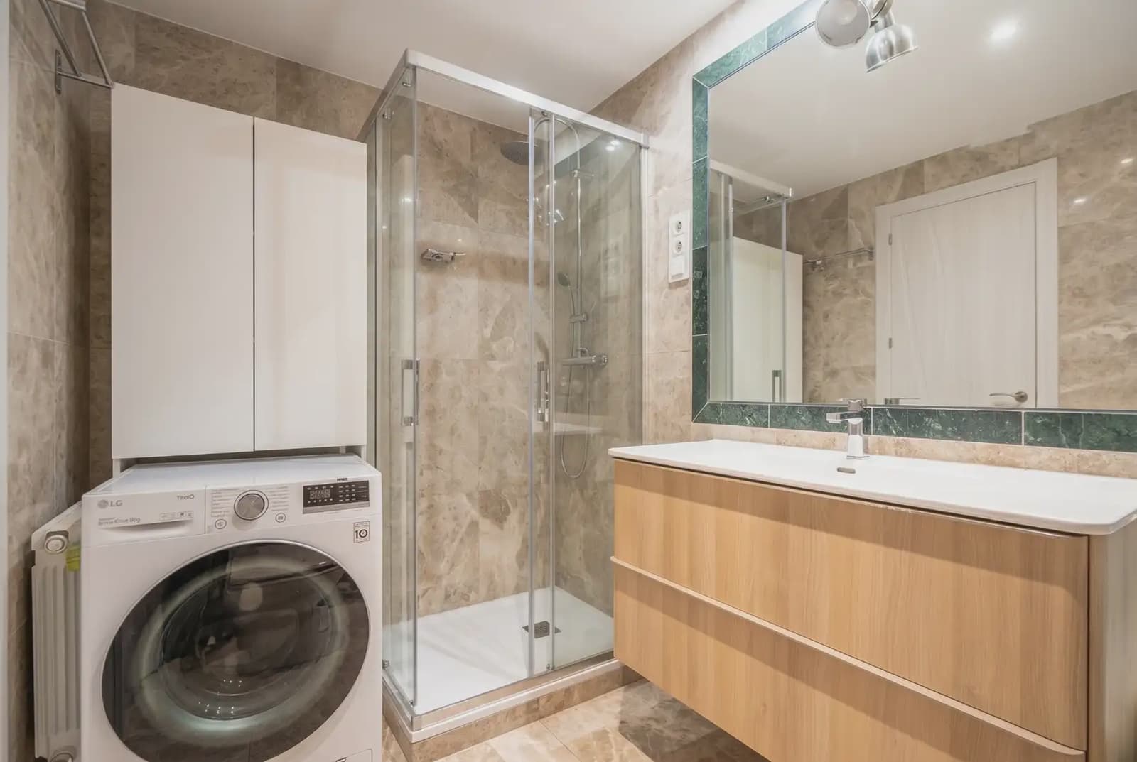 Piso de 3 habitaciones en Las Rozas de Madrid en venta con piscina garaje - 695.000 € (Ref: 9838567)