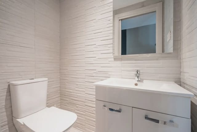 Piso de 3 habitaciones en Las Rozas de Madrid en venta con piscina garaje - 695.000 € (Ref: 9838567)