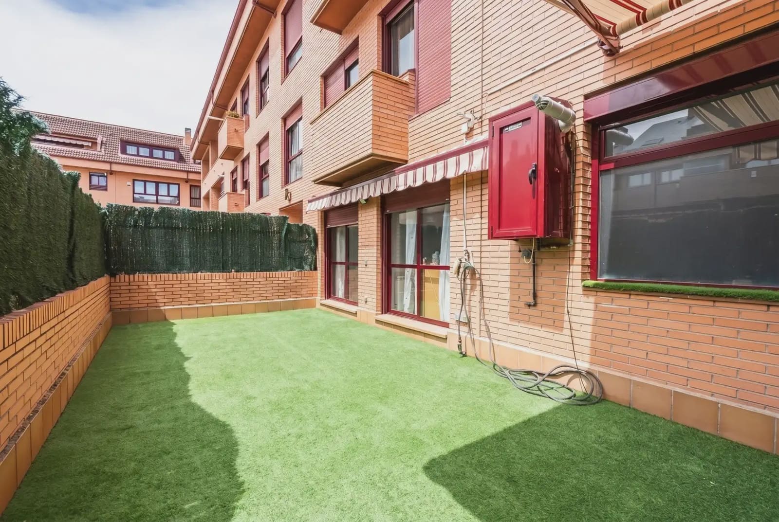 Piso de 3 habitaciones en Las Rozas de Madrid en venta con piscina garaje - 695.000 € (Ref: 9838567)