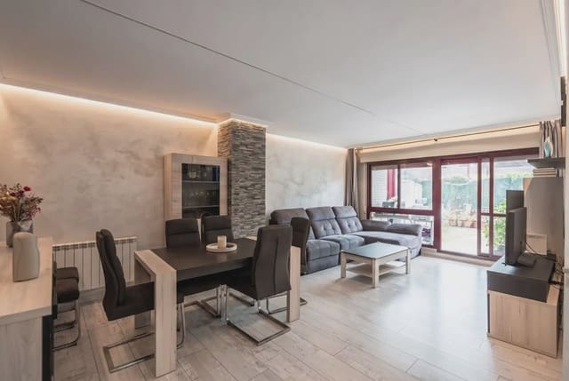 3 Zimmer Wohnung zu verkaufen in Las Rozas de Madrid mit Pool Garage - 650.000 € (Ref: 9838567)
