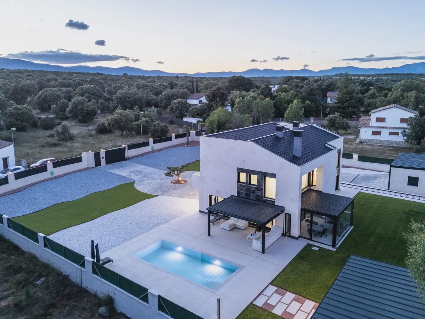 5 quarto Moradia para venda em Colmenarejo com piscina garagem - 1 399 000 € (Ref: 9844489)