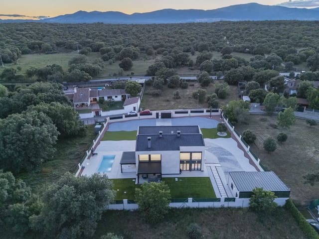 5 quarto Moradia para venda em Colmenarejo com piscina garagem - 1 399 000 € (Ref: 9844489)