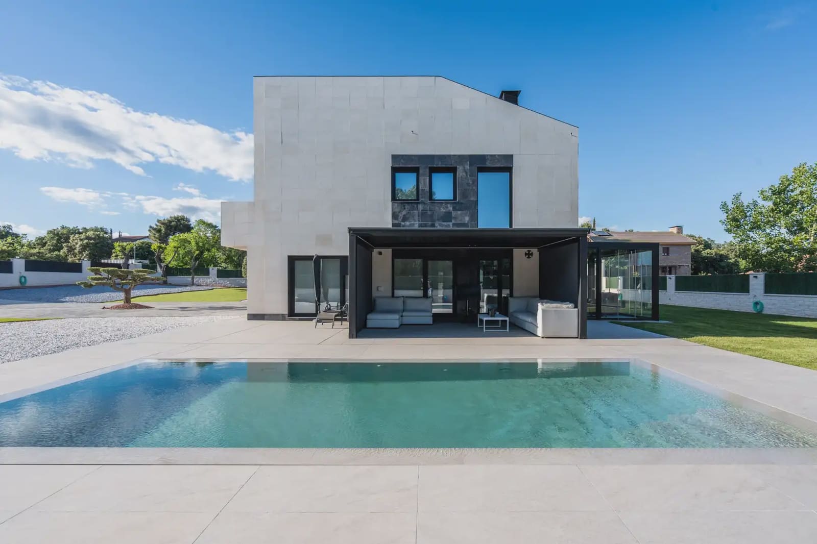 5 quarto Moradia para venda em Colmenarejo com piscina garagem - 1 399 000 € (Ref: 9844489)
