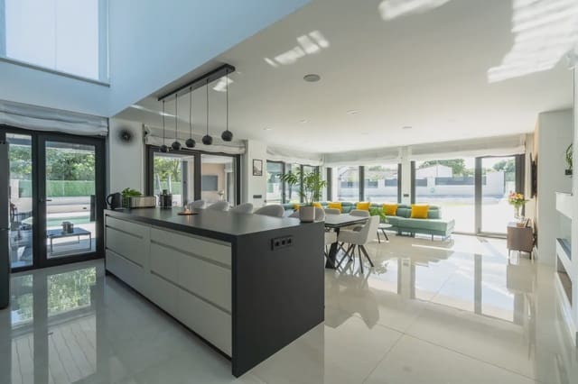 5 quarto Moradia para venda em Colmenarejo com piscina garagem - 1 399 000 € (Ref: 9844489)