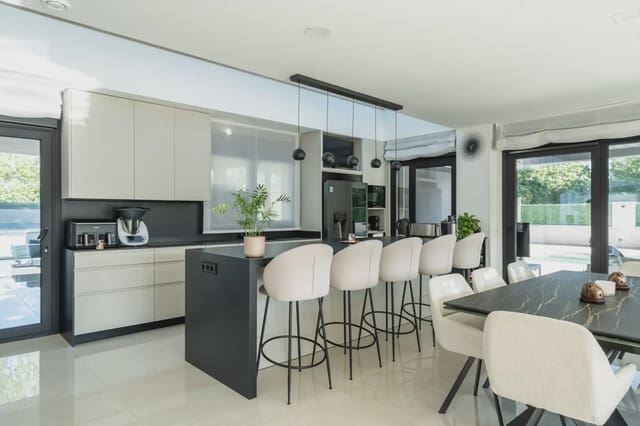 5 quarto Moradia para venda em Colmenarejo com piscina garagem - 1 399 000 € (Ref: 9844489)