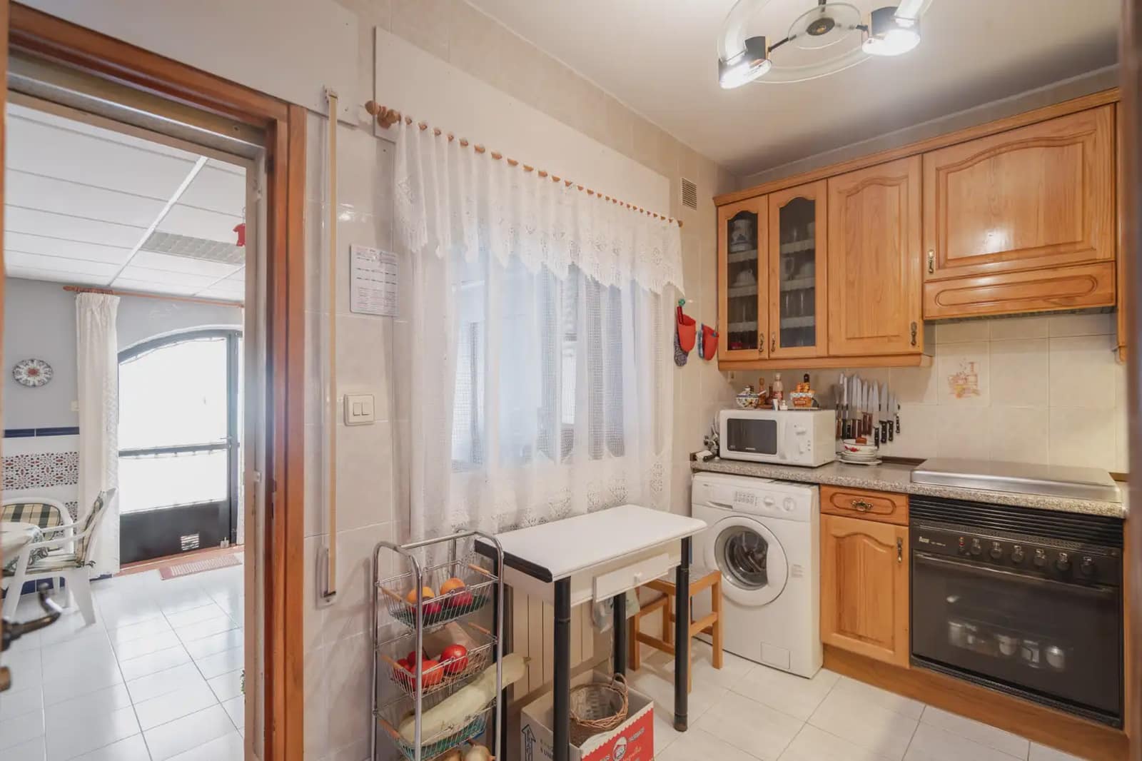 5 bedroom Semi-detached Villa for sale in El Tiemblo with pool - € 249,990 (Ref: 9872283)