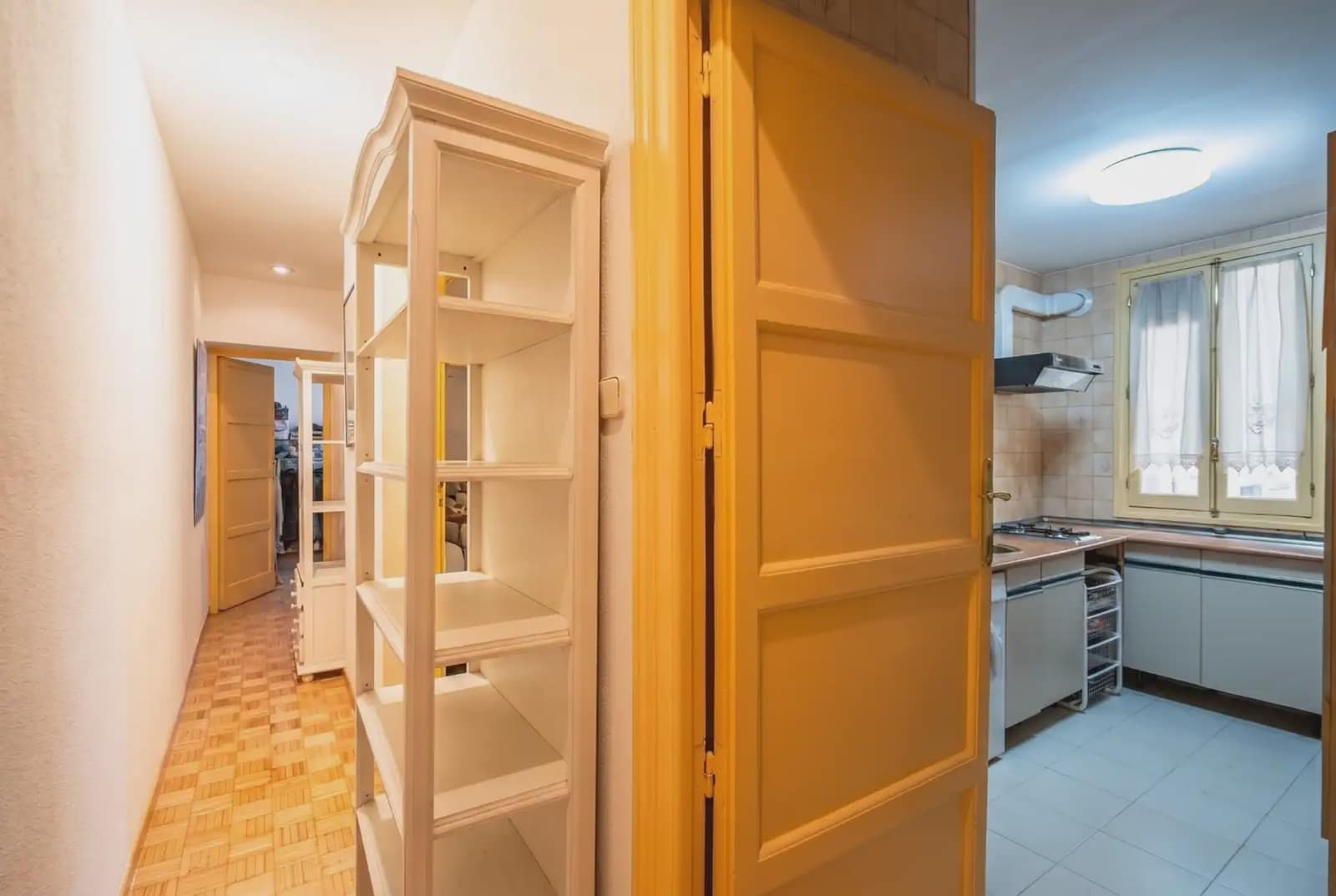 Piso de 5 habitaciones en Madrid ciudad en venta - 790.000 € (Ref: 9893148)